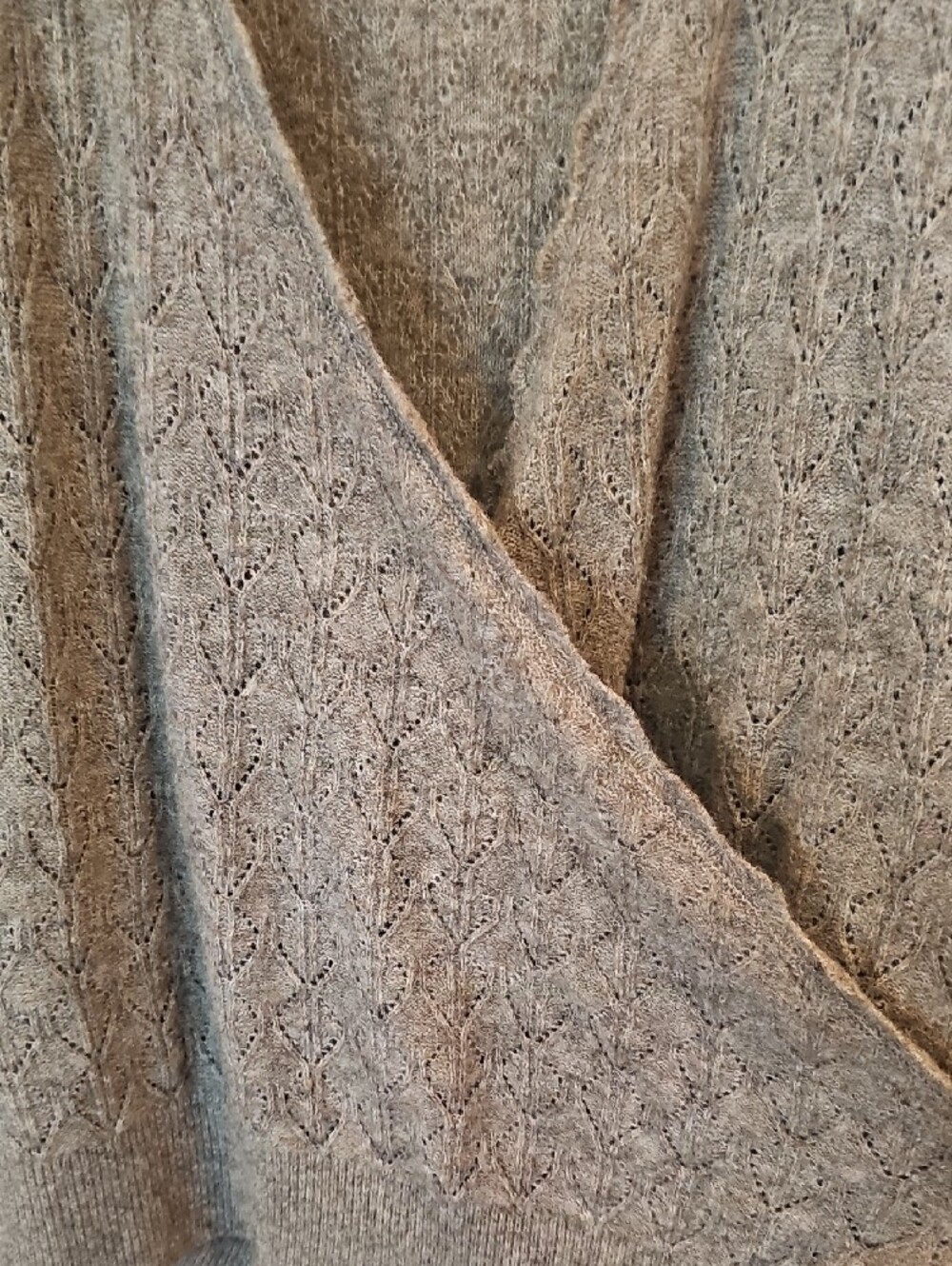 Cozy V-Neck Textured Women’s Sweater - Taupe 123 - Picture 2 of 4